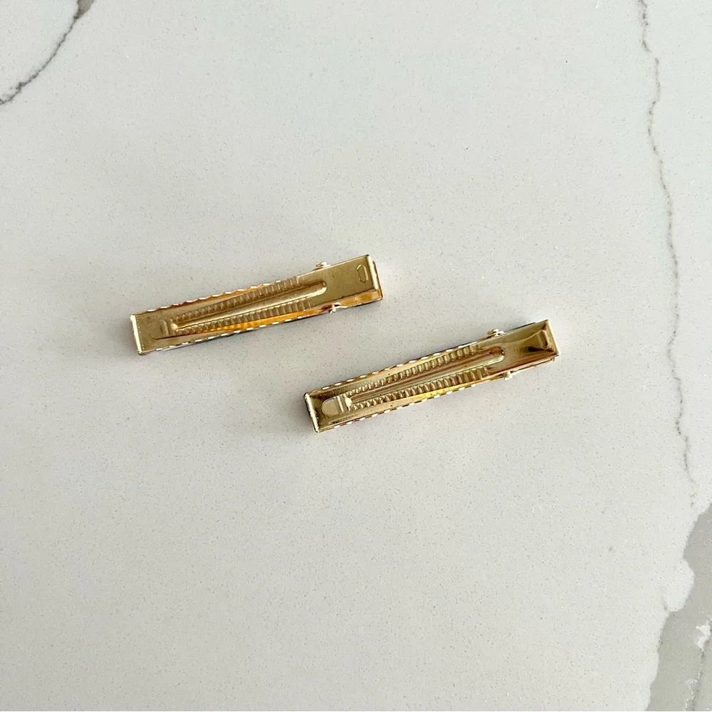 Hair Clips - Picture 2 of 2